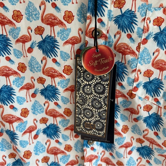 NWT Nickel & Iron White Flamingo All Over Print Short Sleeve Button Up Medium - Picture 10 of 11